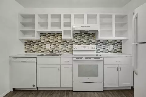 Kitchen - 170 E Hadley Rd #58, Amherst, MA 01002 photo 3 of 4