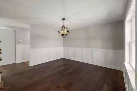 961 Wood St, Fall River, MA 02721 photo 5