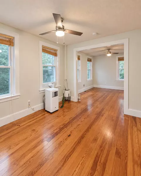 68 Eton Ave, Warwick, RI 02889 photo 7