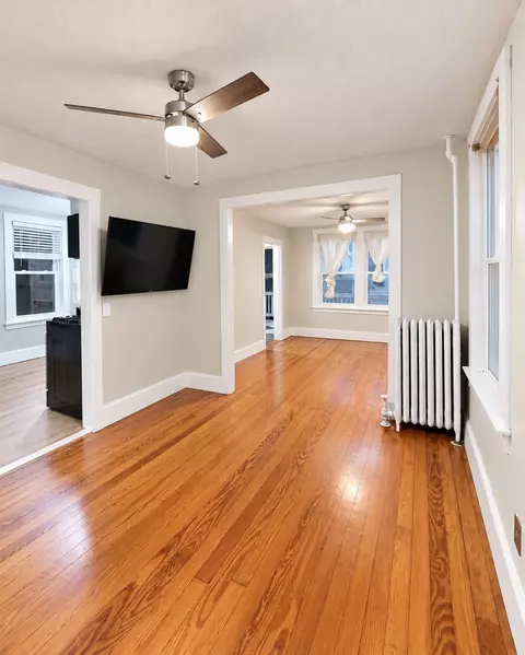 68 Eton Ave, Warwick, RI 02889 photo 9