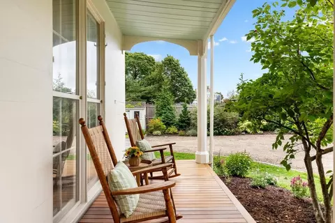 Exterior - 82 Old River Pl, Dedham, MA 02026 photo 6 of 10