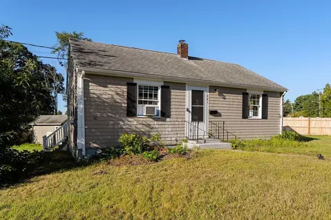 441 E Ashland St, Brockton, MA 02302