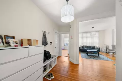 Entry Way - 3 Strathmore Rd, Brookline, MA 02445 photo 3 of 3