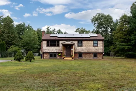 23 Cranberry Cir, Carver, MA 02330