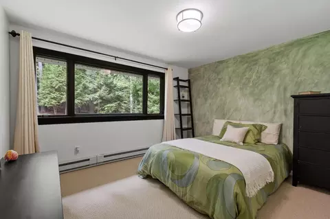 Bedroom - 29 Shaker Rd, Harvard, MA 01451 photo 3 of 7