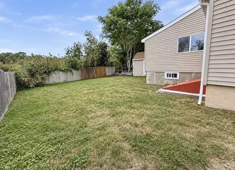 Exterior - 298 Onset Ave, Onset, MA 02558 photo 2 of 2
