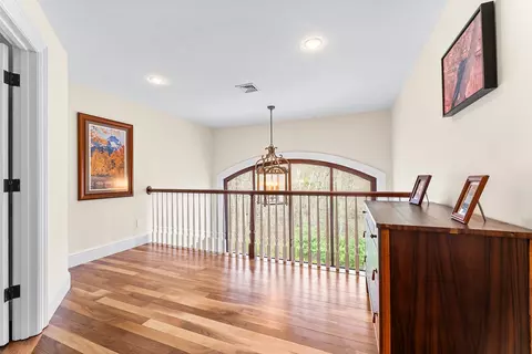 Entry Way - 38 Wilsondale St, Dover, MA 02030 photo 2 of 2