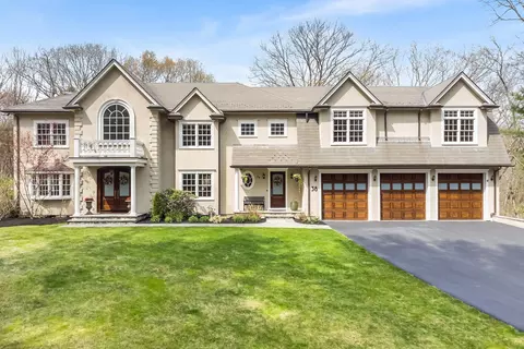 Exterior - 38 Wilsondale St, Dover, MA 02030 photo 2 of 5