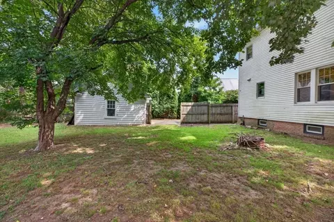 Exterior - 2306 Wilbraham Rd, Springfield, MA 01129 photo 4 of 8