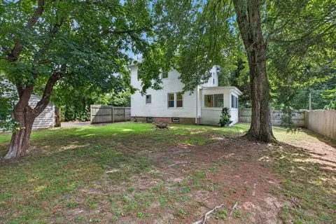 Exterior - 2306 Wilbraham Rd, Springfield, MA 01129 photo 5 of 8