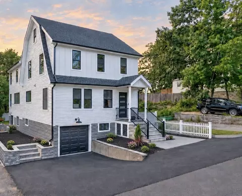 8 Guild St, Medford, MA 02155