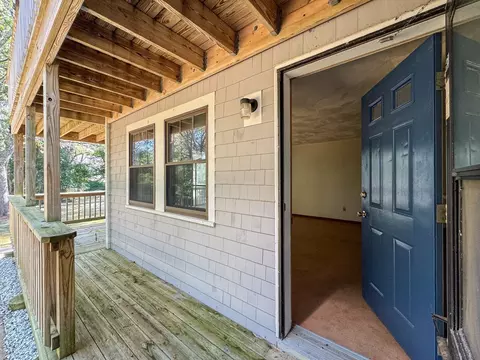 Exterior - 35 Ashumet Rd #3B, Mashpee, MA 02649 photo 3 of 11