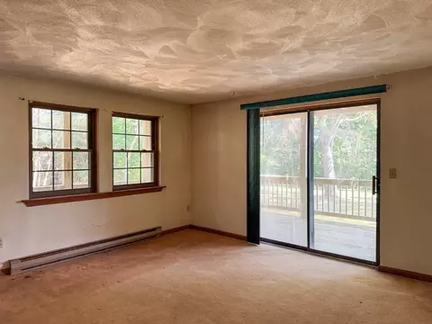 Living - 35 Ashumet Rd #3B, Mashpee, MA 02649 photo 4 of 5