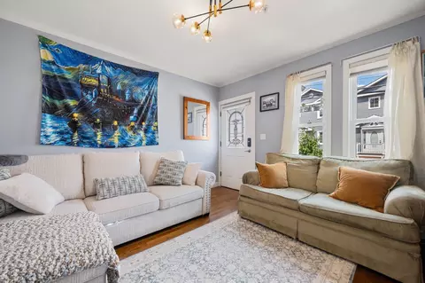 53 Myrtle St #2, Waltham, MA 02453