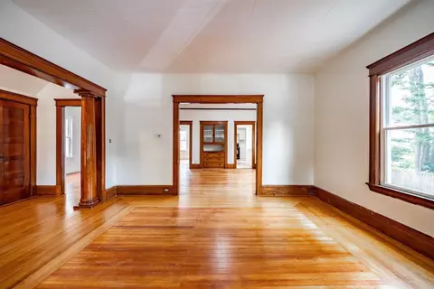 Living - 17-19 Trinity Ter, Springfield, MA 01108 photo 4 of 5