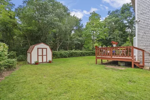 Exterior - 8 Fearing Hill Rd, Wareham, MA 02571 photo 4 of 9