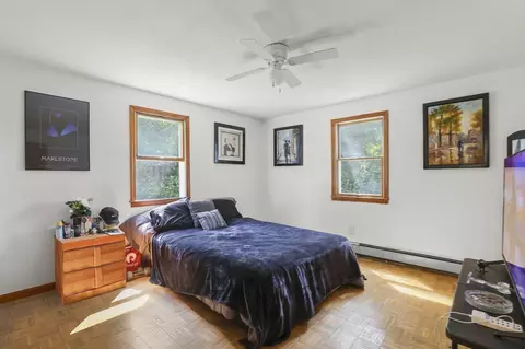 Bedroom - 8 Fearing Hill Rd, Wareham, MA 02571 photo 1 of 8