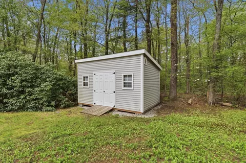 Exterior - 27 Clearview Dr, Framingham, MA 01701 photo 9 of 12
