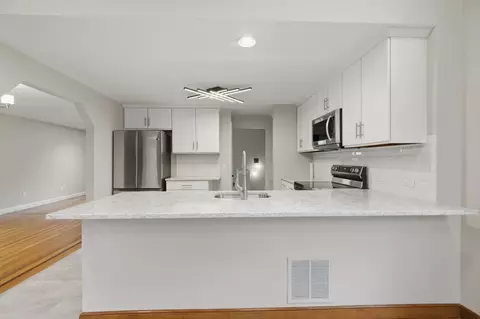 Kitchen - 27 Clearview Dr, Framingham, MA 01701 photo 4 of 4