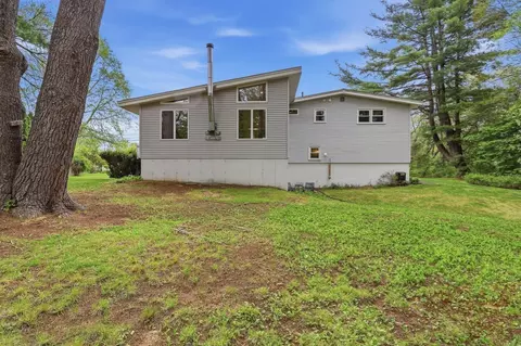 Exterior - 27 Clearview Dr, Framingham, MA 01701 photo 6 of 12