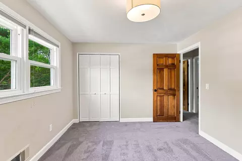 Bedroom - 27 Clearview Dr, Framingham, MA 01701 photo 6 of 9