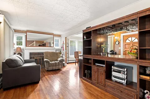 Living - 764 Allen St, Springfield, MA 01118 photo 1 of 1