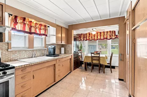 Kitchen - 764 Allen St, Springfield, MA 01118 photo 1 of 3