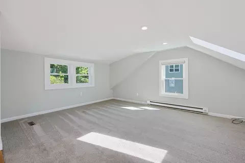 Bedroom - 191 Whitins Rd, Sutton, MA 01590 photo 6 of 6
