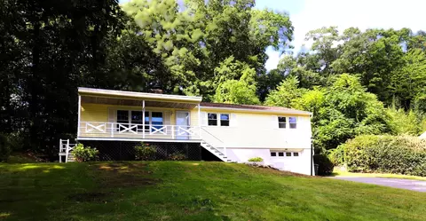146 Walnut St, Shrewsbury, MA 01545