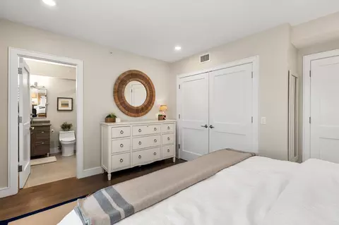 Bedroom - 78 Thatcher Rd #6, Gloucester, MA 01930 photo 5 of 6