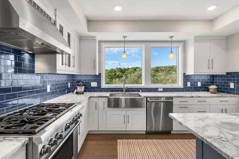 Kitchen - 78 Thatcher Rd #6, Gloucester, MA 01930 photo 1 of 4