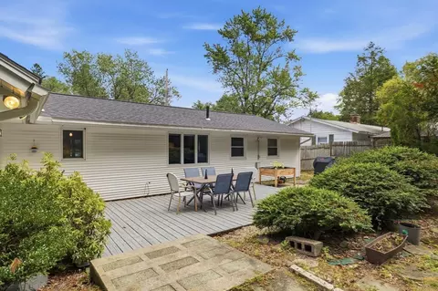Exterior - 7 Philip Rd, Framingham, MA 01701 photo 8 of 9