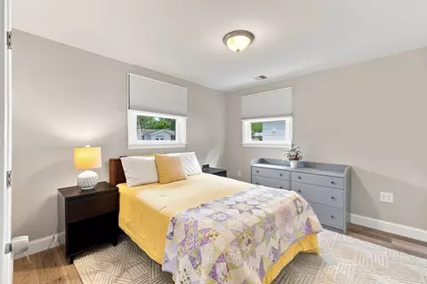 Bedroom - 7 Philip Rd, Framingham, MA 01701 photo 6 of 7