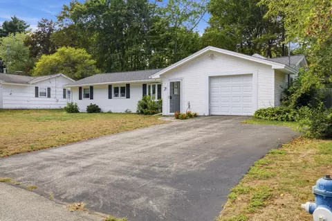 Exterior - 7 Philip Rd, Framingham, MA 01701 photo 2 of 9