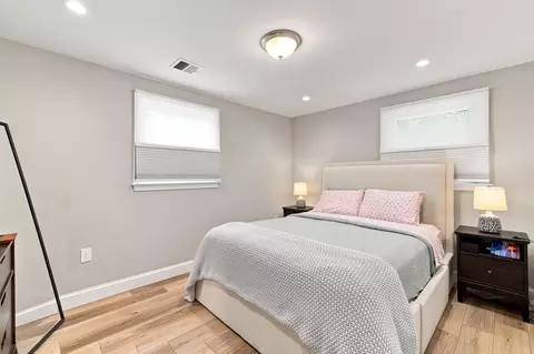 Bedroom - 7 Philip Rd, Framingham, MA 01701 photo 1 of 7