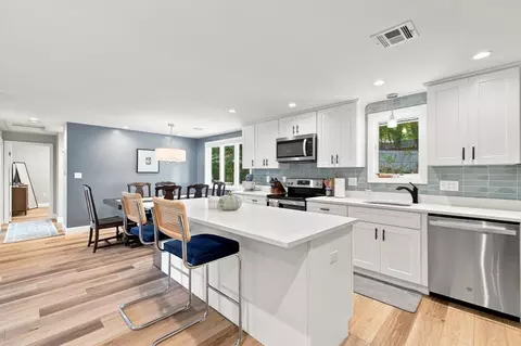 Kitchen - 7 Philip Rd, Framingham, MA 01701 photo 1 of 4