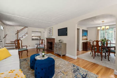 46 Norwich Cir, Medford, MA 02155