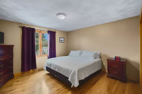Bedroom - 52 Family Dr, Fall River, MA 02721 photo 2 of 8