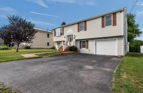 Exterior - 52 Family Dr, Fall River, MA 02721 photo 3 of 8