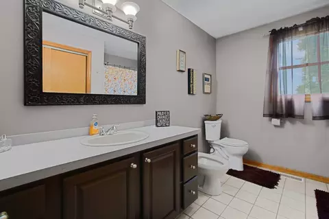 Bath - 52 Family Dr, Fall River, MA 02721 photo 1 of 5