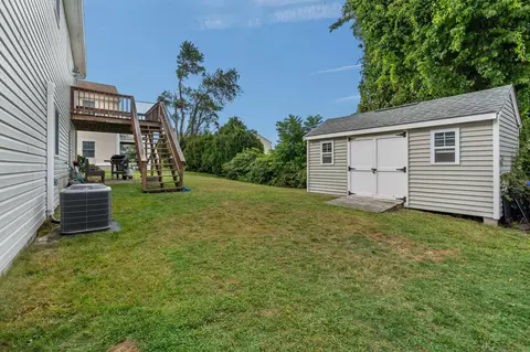 Exterior - 52 Family Dr, Fall River, MA 02721 photo 6 of 8