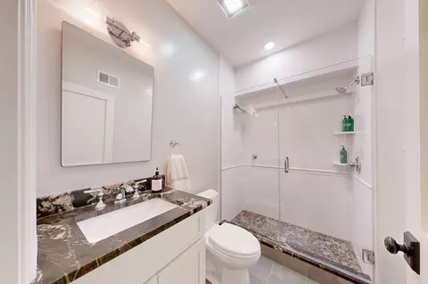 Bath - 370 Grove St, Needham, MA 02492 photo 8 of 10