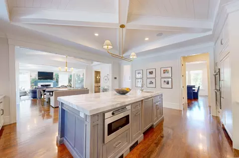 Kitchen - 370 Grove St, Needham, MA 02492 photo 3 of 3