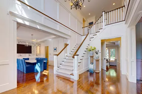 Entry Way - 370 Grove St, Needham, MA 02492 photo 1 of 3