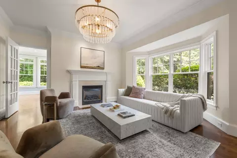 Living - 21 Westerly, Weston, MA 02493 photo 3 of 6