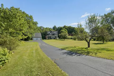 Exterior - 5 School St, Granby, MA 01033 photo 3 of 11
