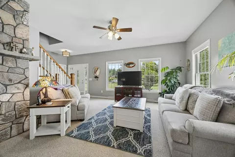 Living - 5 School St, Granby, MA 01033 photo 1 of 2
