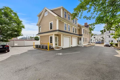 Exterior - 83 Holten St, Danvers, MA 01923 photo 3 of 11