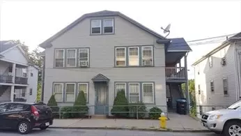 480 Hamilton St, Southbridge, MA 01550