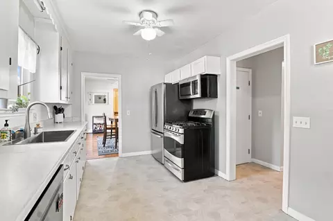 Entry Way - 43 Klebart Ave, Webster, MA 01570 photo 2 of 3